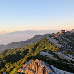 燕岳